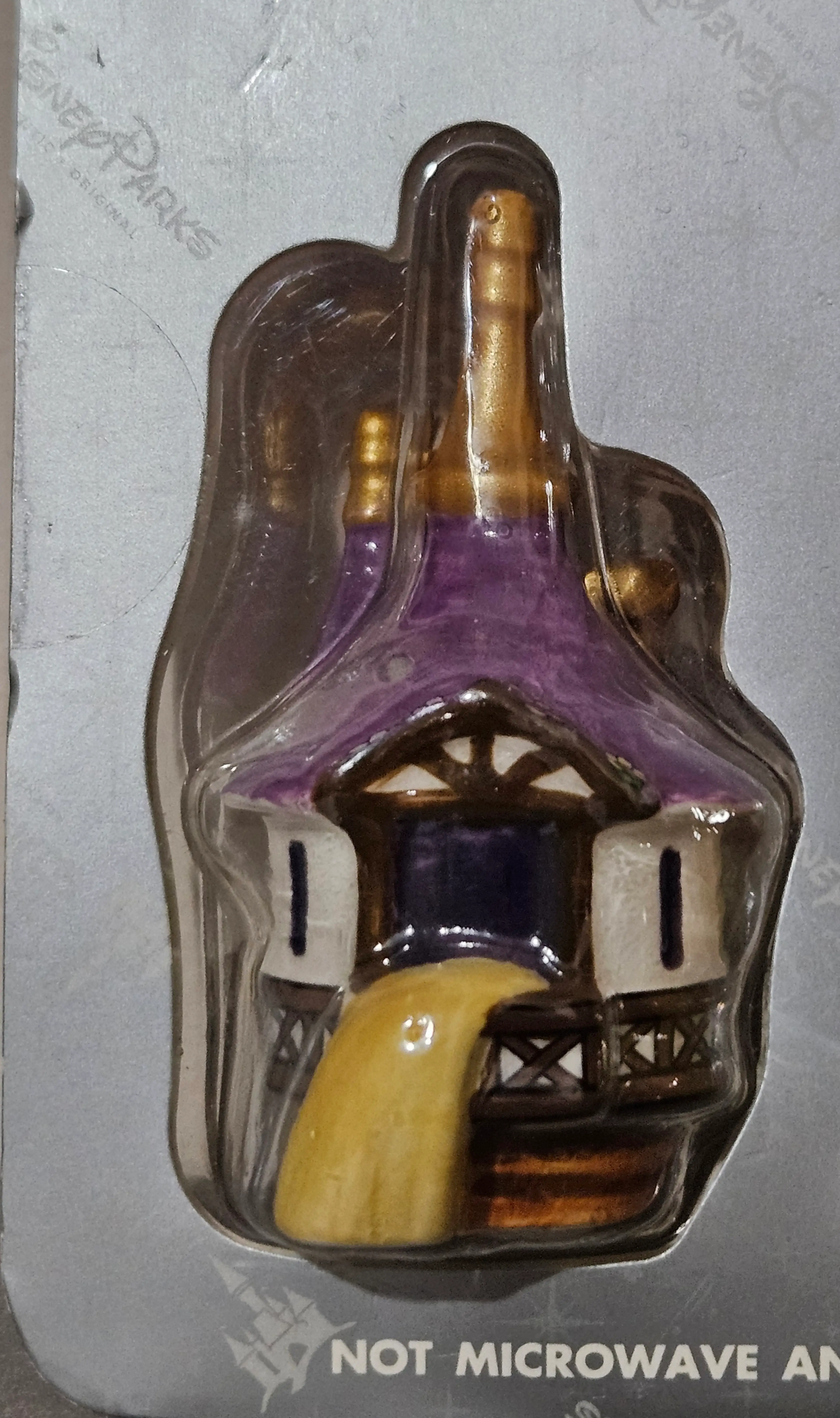 Image 4 of 6