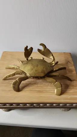 BRASS CRAB ASHTRAY