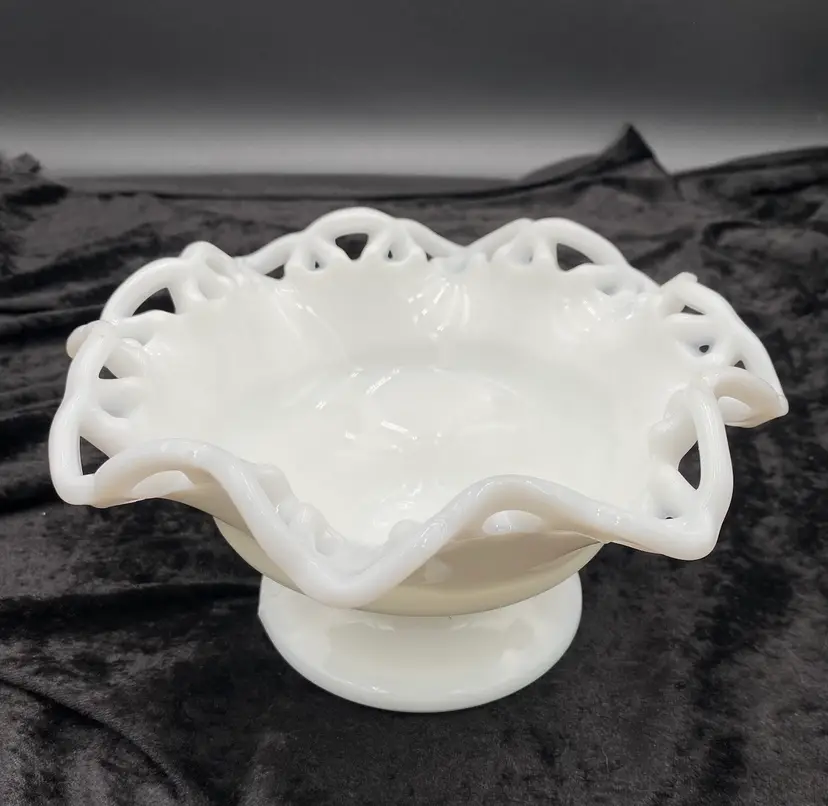 Vintage MCM L.E. Smith Glass, Colonial Lace Milk Glass Footed, Crimped Bowl, 8" x 4"