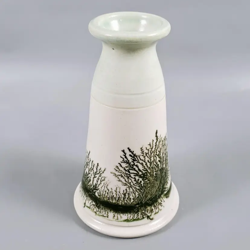 Vintage Abstract Seaweed Fern Moss Seafoam Green Art Pottery Vase