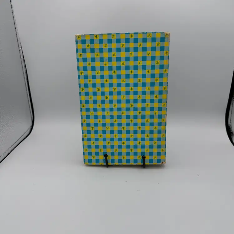 Favorite Recipes of America Desserts Cookbook