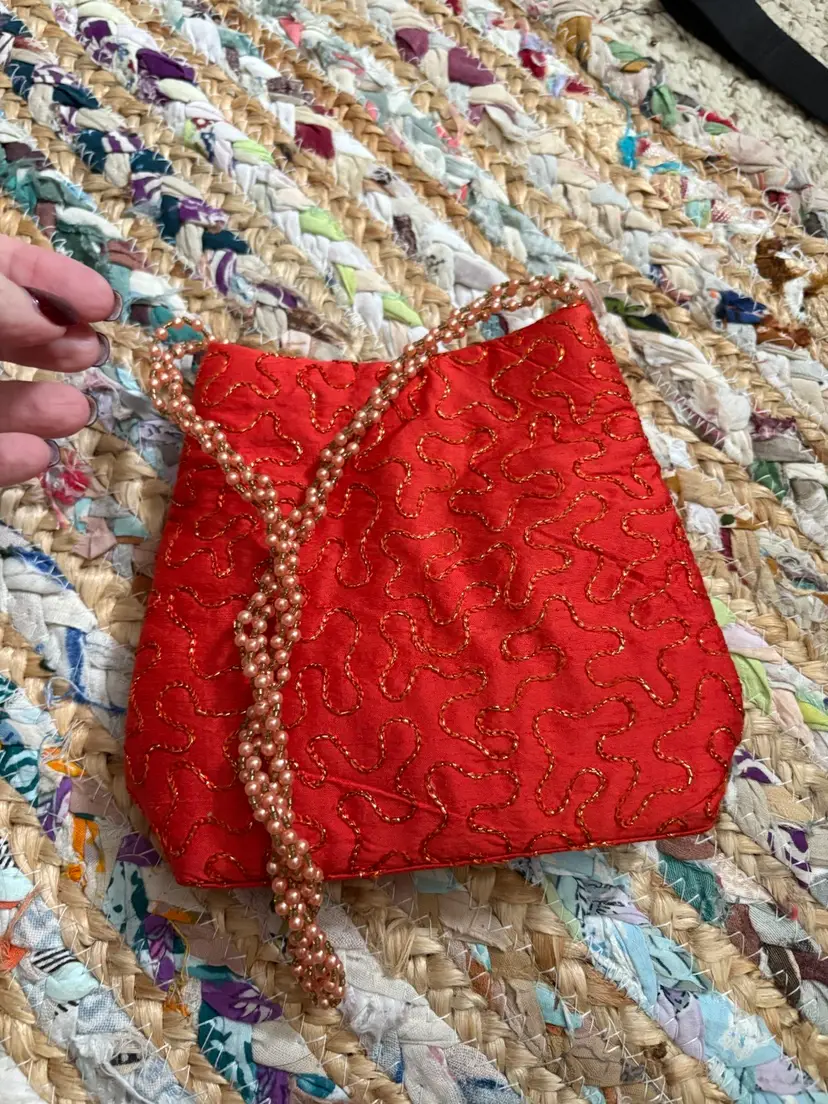 Small Red Pouch Style Purse With Chain
