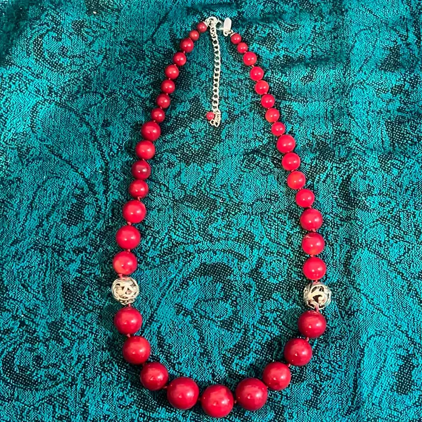 20” Stunning Sterling Silver & Stabilized Red Dyed Coral Graduated Bead Necklace