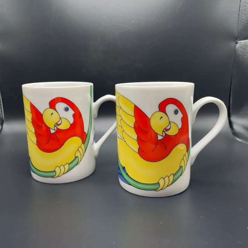 Vintage Set of 2 Fitz & Floyd Parrot in Ring Coffee Mugs Cups Drinkware