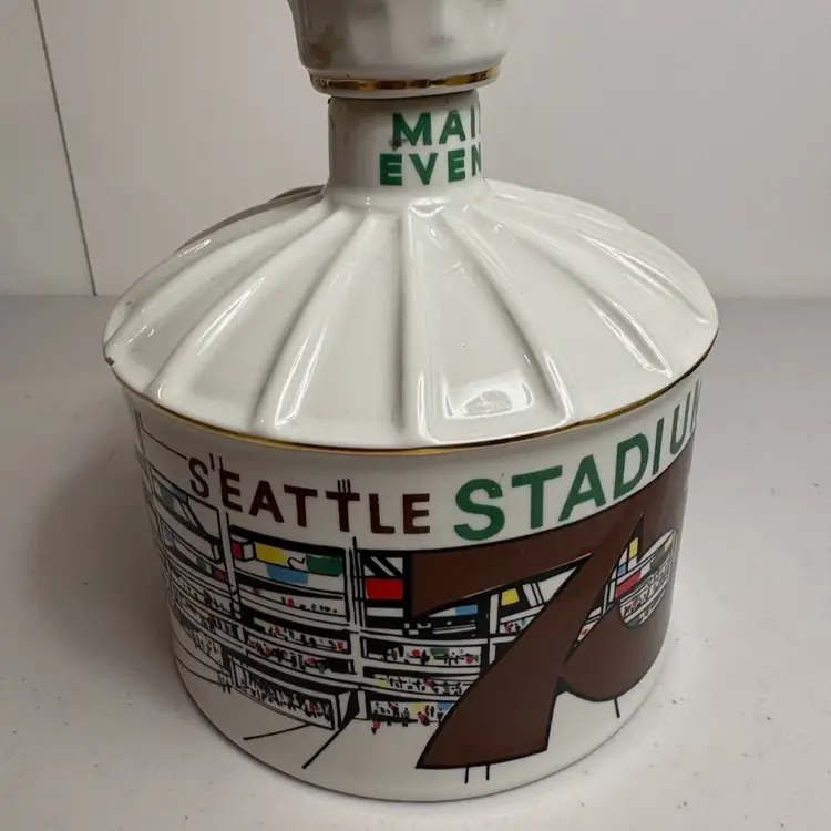 Seattle King Dome Stadium King County 75 Years Harvey Spirits Decanter 1974