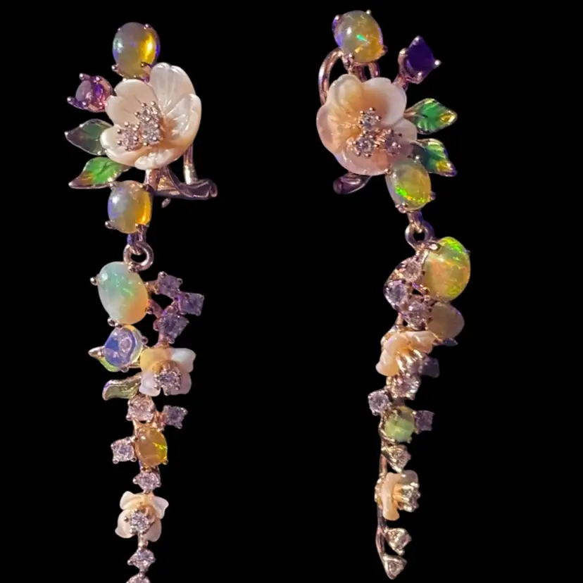 These are Primrose Vine Earrings