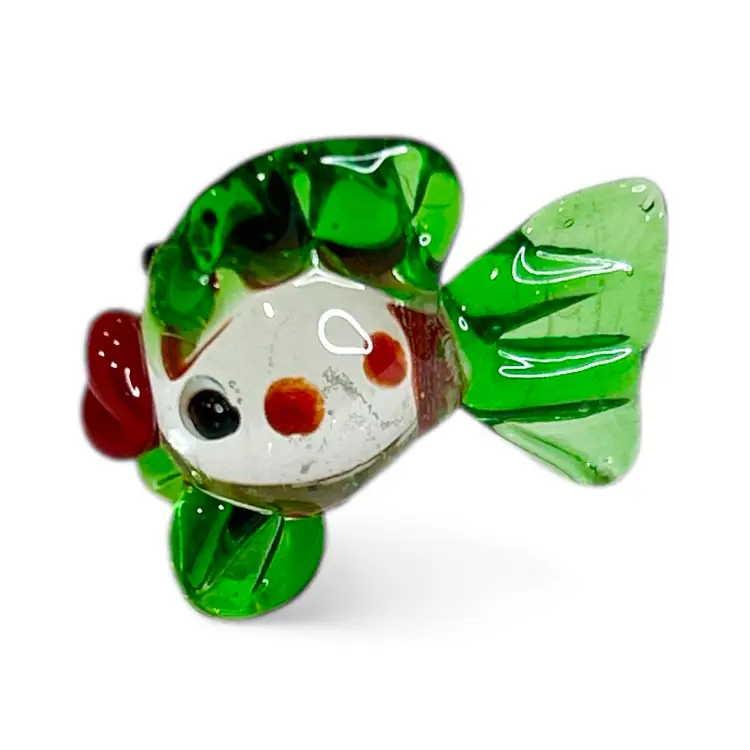 Mini Handblown Kissie Fish Art Glass Figurine And Christmas Stocking