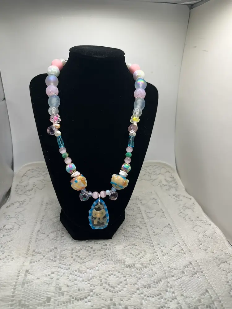 Playful Pastel Bow Statement Necklace – Hand-Painted Pendant & Whimsical Beads