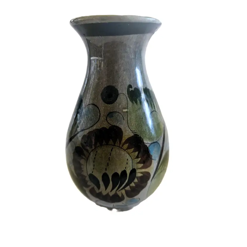 #01 - Two Vintage Tonala Art Pottery Vases, 6" Tall