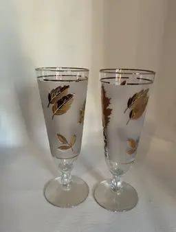 Vintage Libbey Frosted Gold Leaf Pilsner Glasses Set Of 2 MCM Barware 12 oz