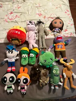 15 Plush Lot