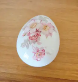 Vintage Gerold Porcelain trinket box from Germany