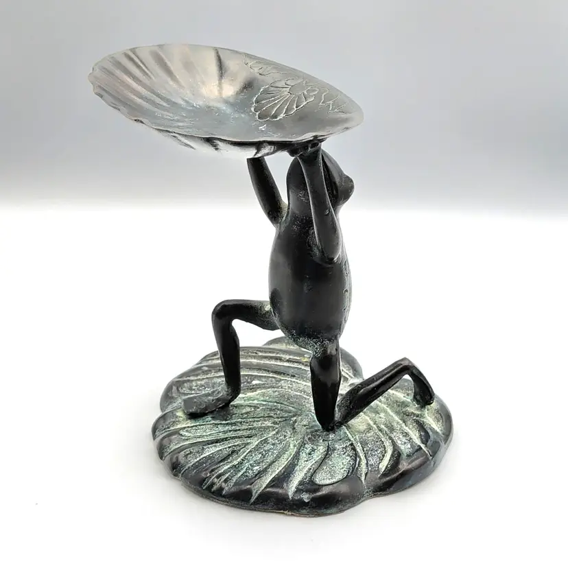 Verdigris Bronze Frog Kneeling On Lily Pad Holding a Shell Shaped Soap Dish 7.25