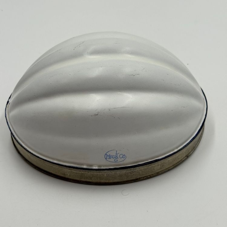 L&G Mfg Co Vintage 1950s White Metal Enamelware Oval Melon Shaped Jello Mold & Lid