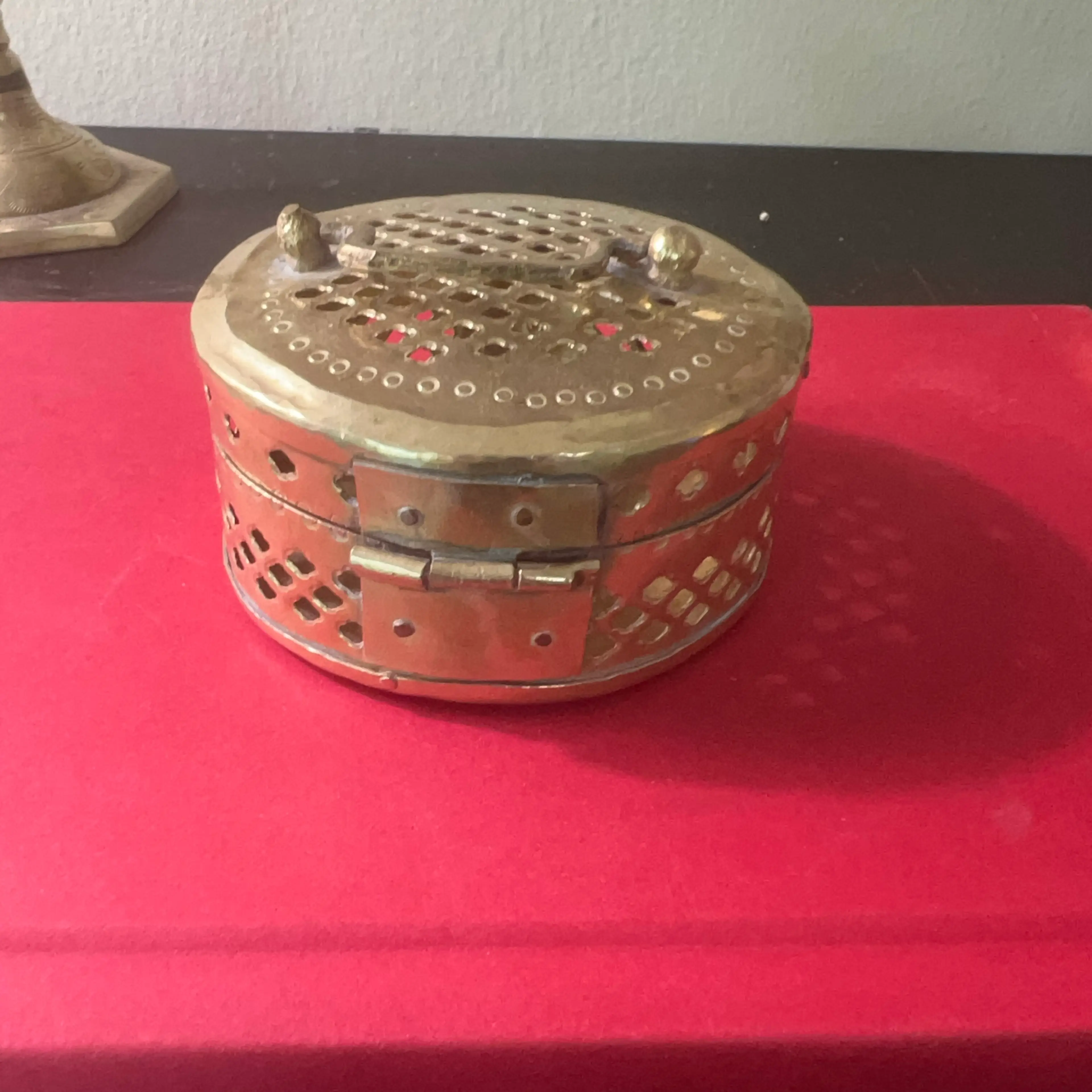 Image 2 of 5