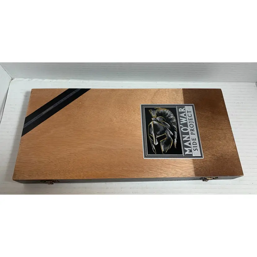 Wood Cigar Box. Man O’ War Side Project. Skull Crusher. Empty Box Nicaragua 2020