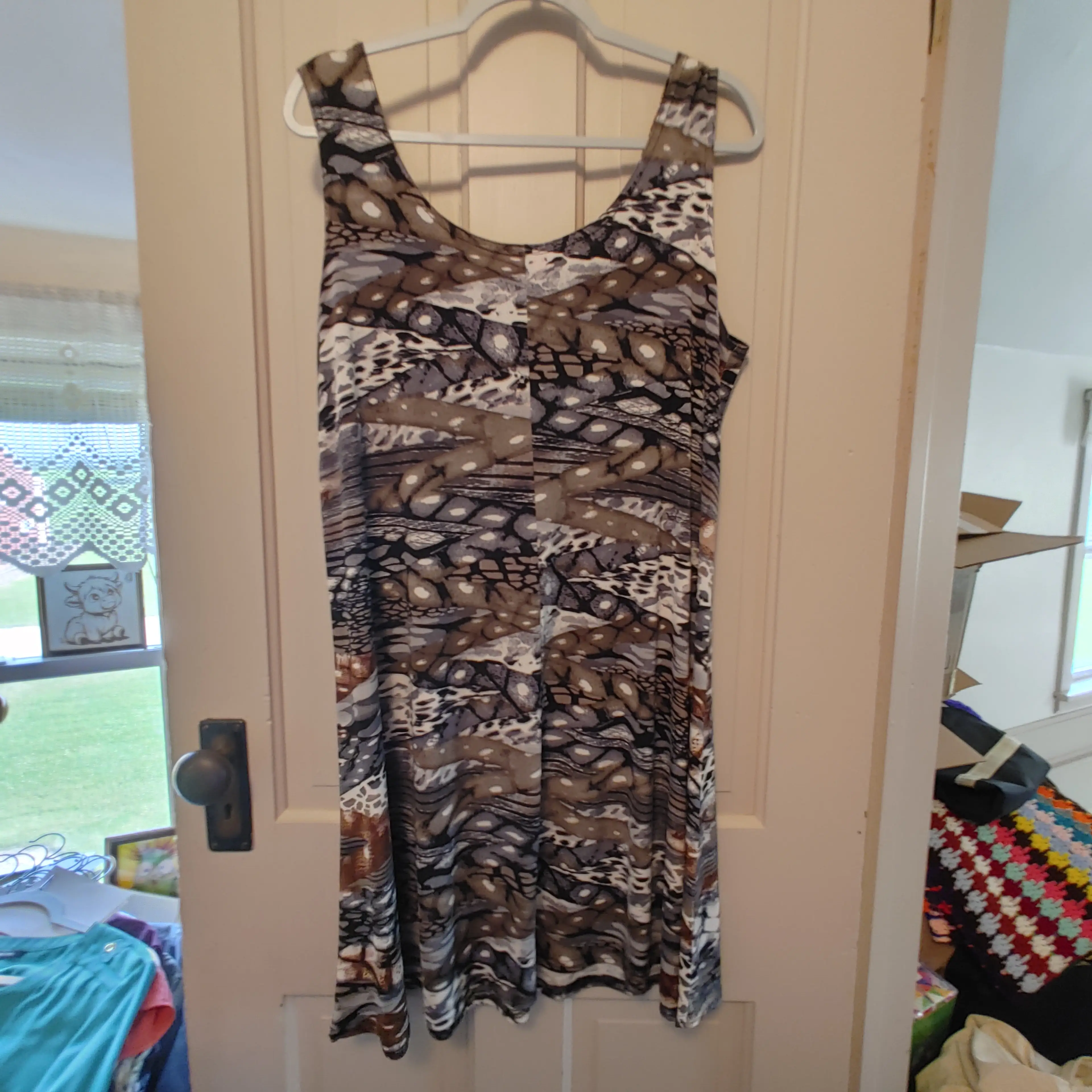 Image 2 of 3