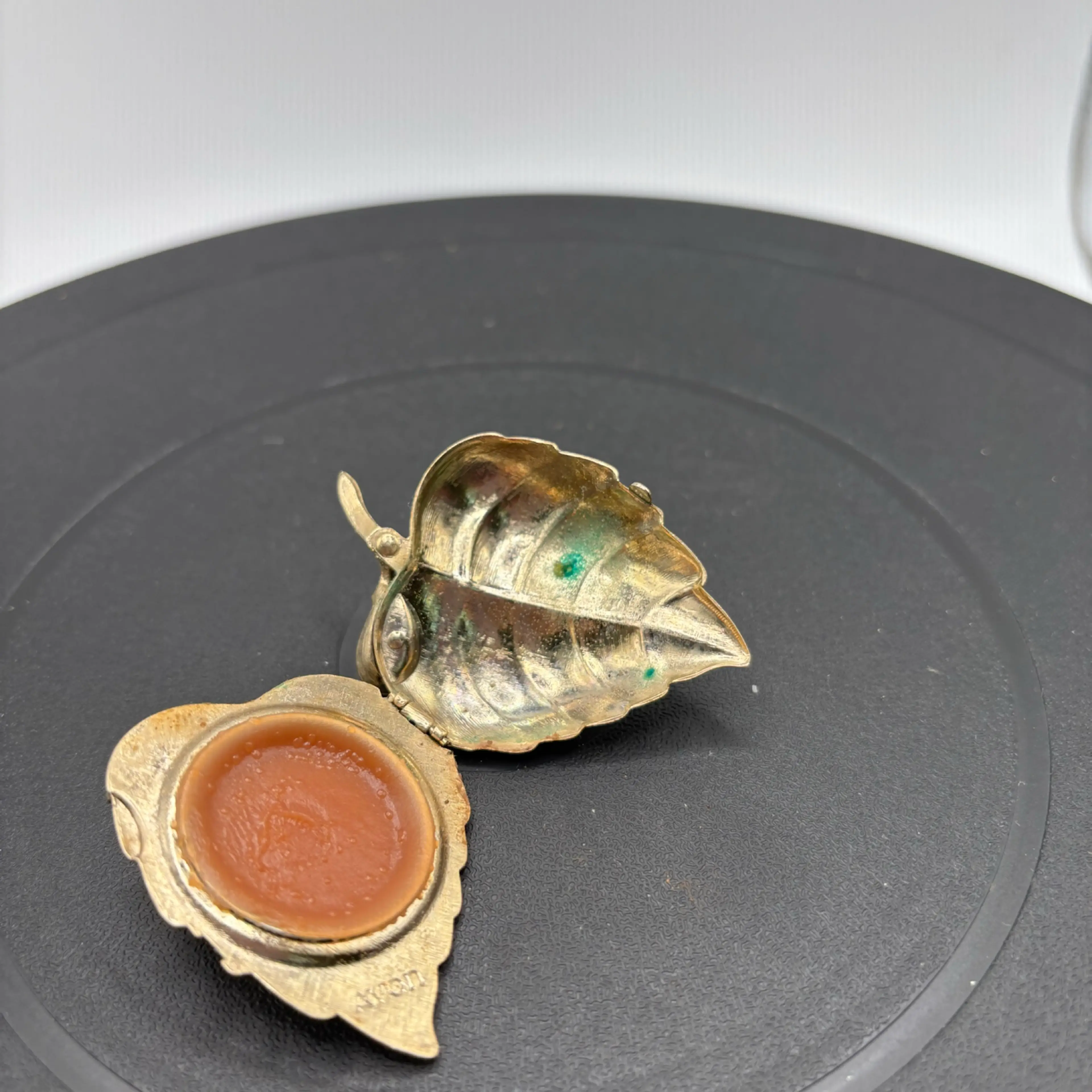 Image 4 of 5