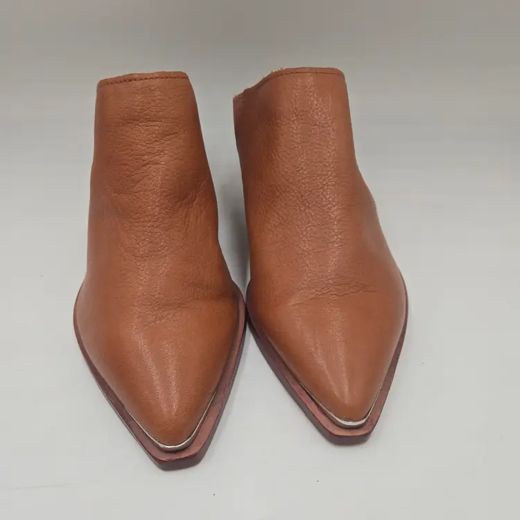 Dolce Vita Brown Leather Slip On Cowgirl Boot Mules Sukie Pointed Toe Size 7