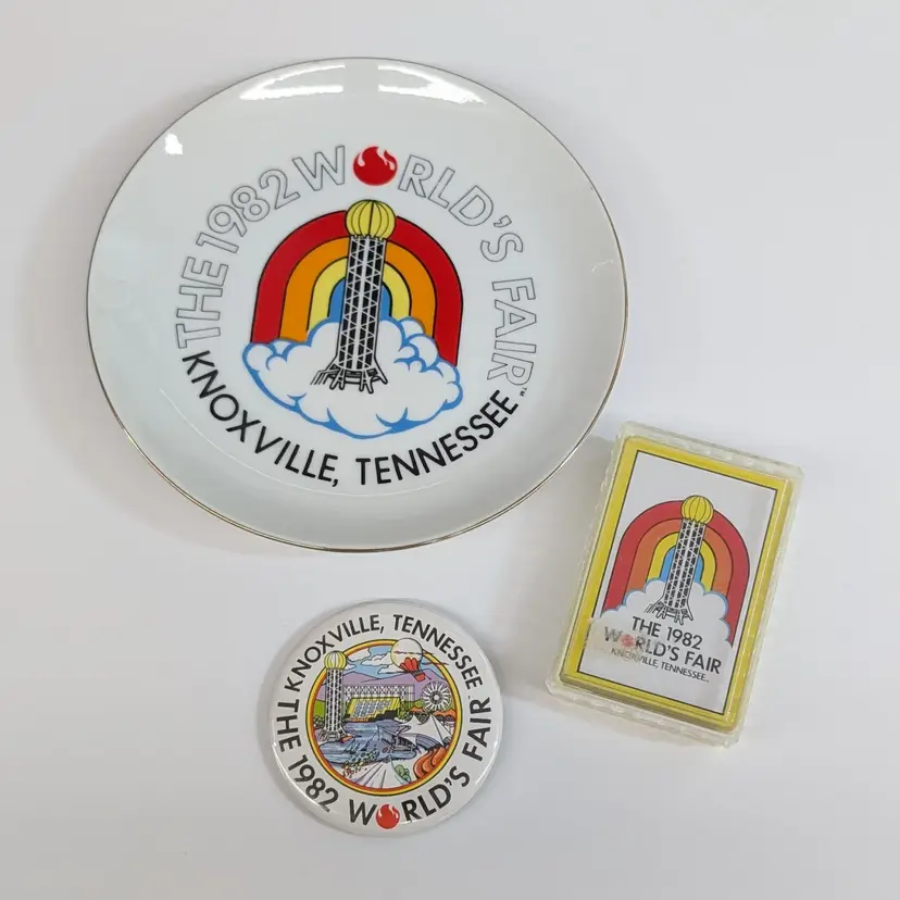 Vintage 1982 World’s Fair Knoxville, Tennessee Wall Plate Button Playing Cards