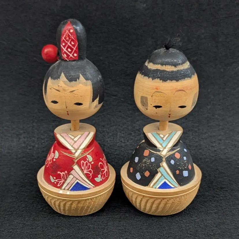 Vintage Kokeshi Couple Man Woman Wooden Dolls Bobblehead Signed Japan