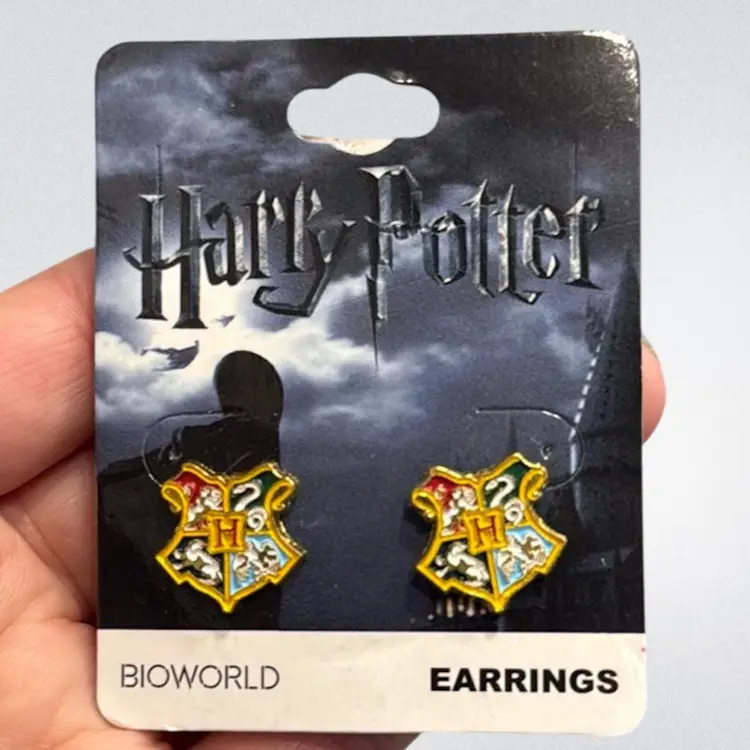 Harry Potter Hogwarts House Crest Post Earrings - New on Card