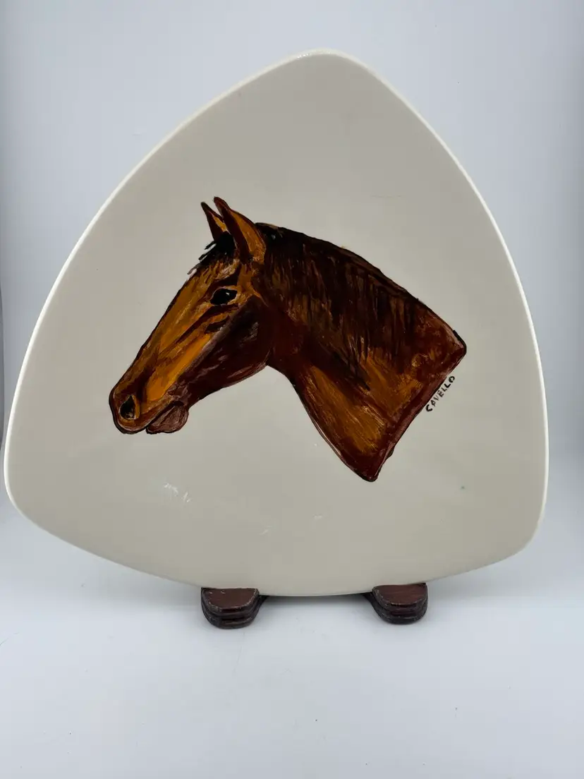 Brown Horse Head Hobbyist 3 Sided Footed Plate