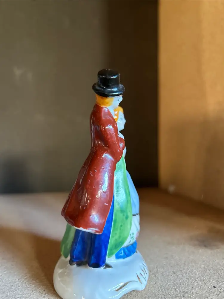 Occupied Japan Figurine Victorian Couple