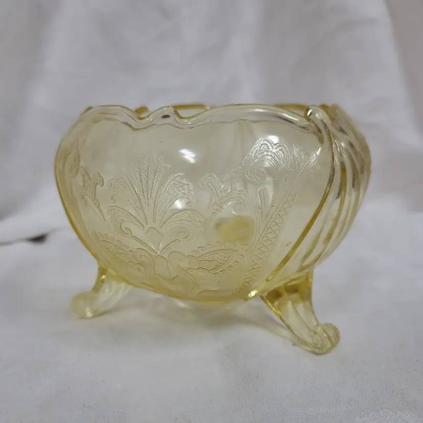 Vintage Lancaster Landrum Topaz Yellow Bowl