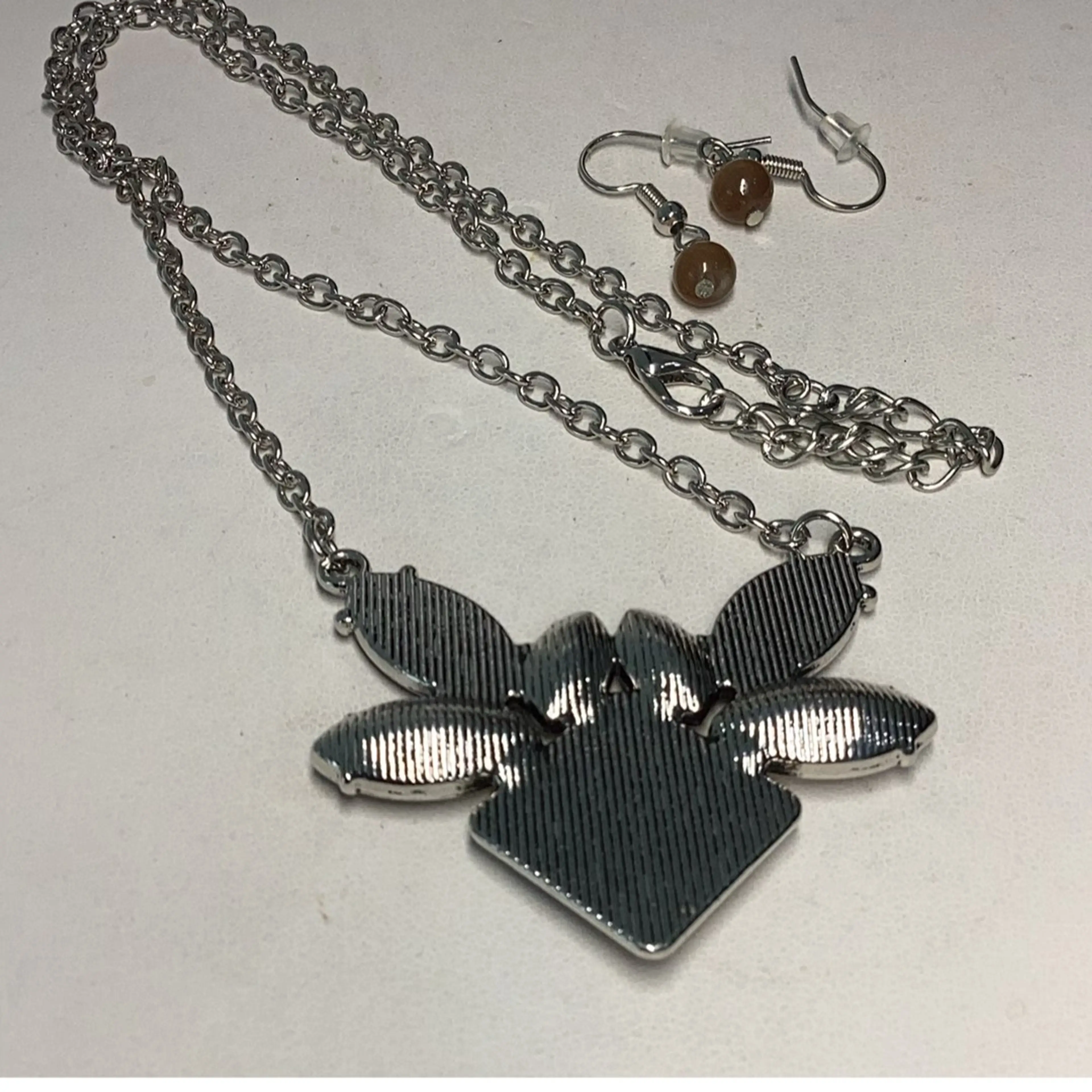 Image 2 of 2