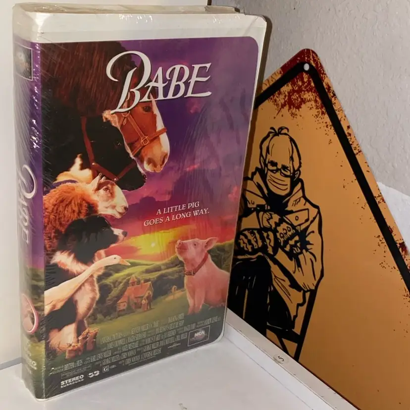 Babe VHS Tape New 1995