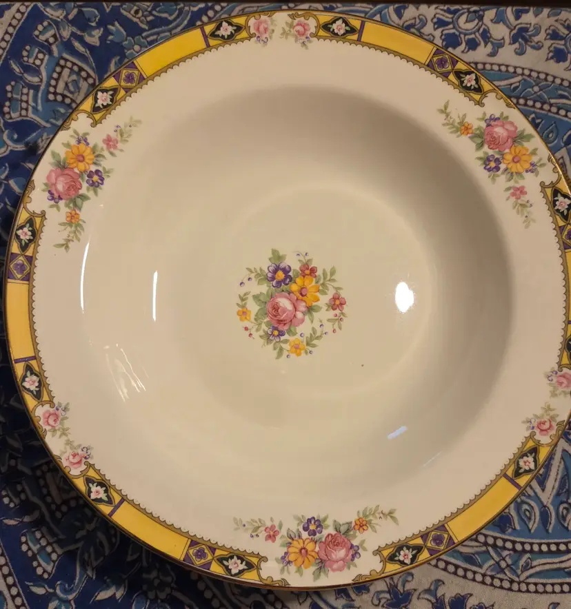 Set of 3 Edwin Knowles "Yorktown" Soup/Vegetable Bowls