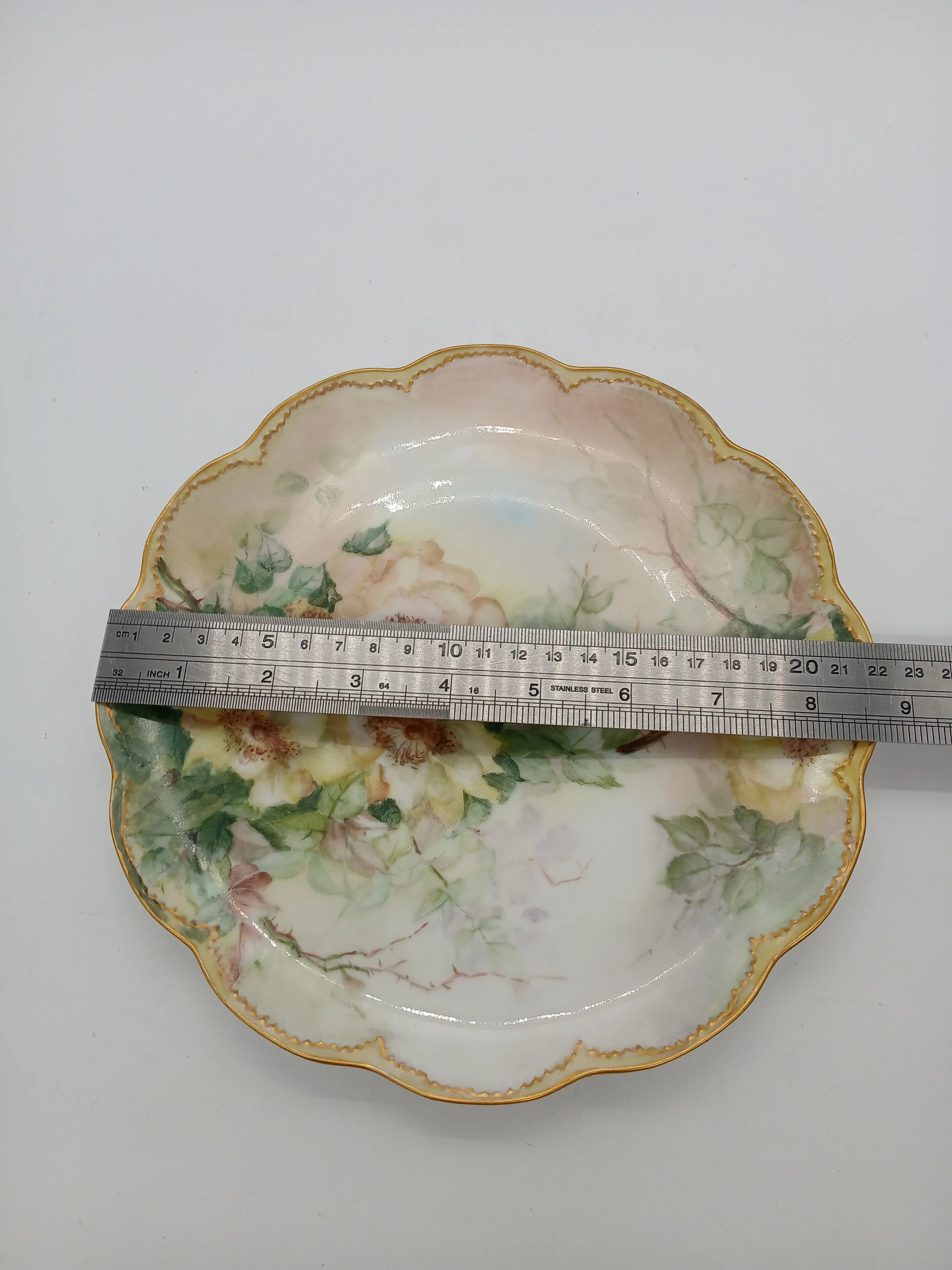 Image 3 of 4