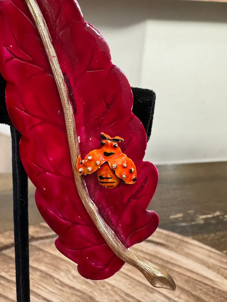 Vintage Red Enamel Brooch With Orange Bumblebee 
