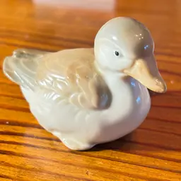 Homco Ceramic Duck 2.5x 3.5”