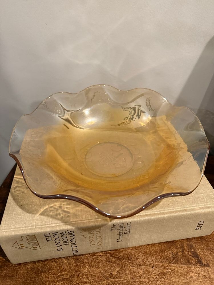 Jeannette Glass Floragold Louisa Iridescent Marigold Ruffled Serving Bowl