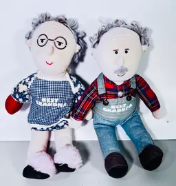 Vtg '98 Peppy People Best Grandma Grandpa Plush Dolls Shelf Setters Outfits READ