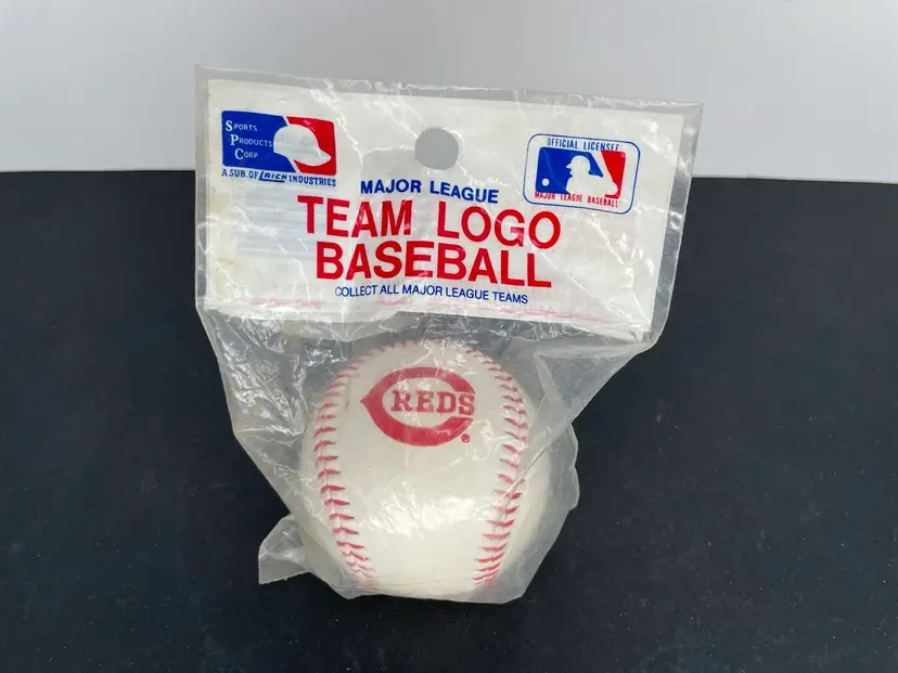 Vintage 1980's Cincinnati Reds Team Logo Baseball Sports Products Corp NOS