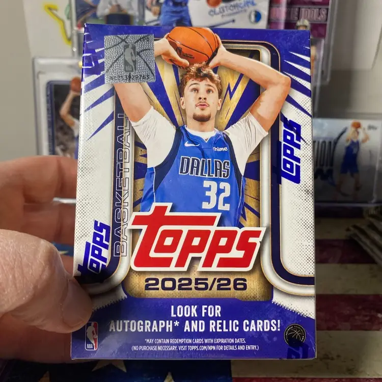 💥 NEW 💥 2025 Topps Flagship Basketball Packs