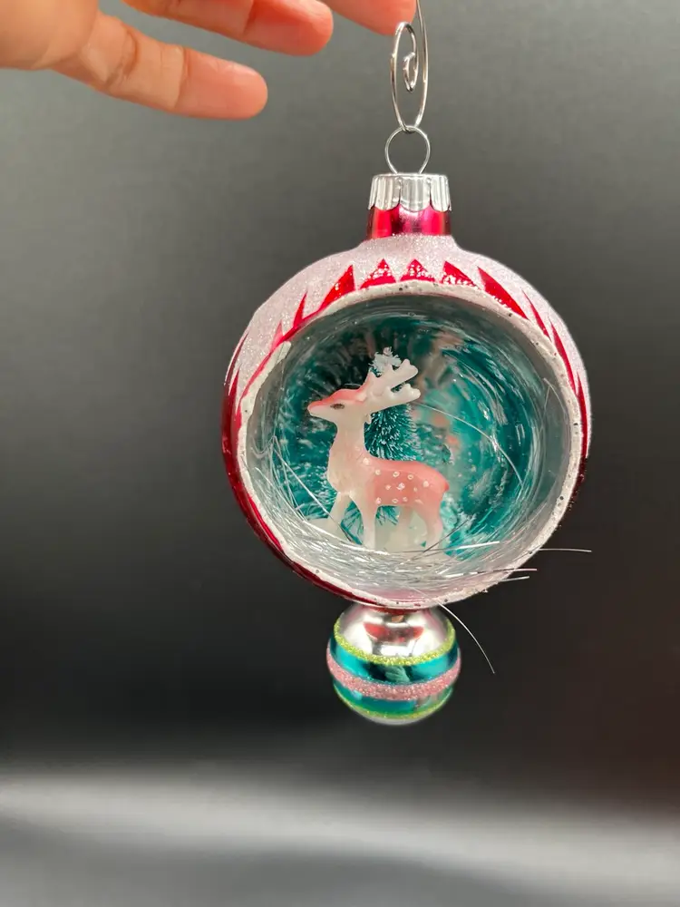 Vintage Christopher Radko Red Blue Shiny Brite Rudolph Reindeer Diorama 5” Christmas Glass Ornament 5” 🦌