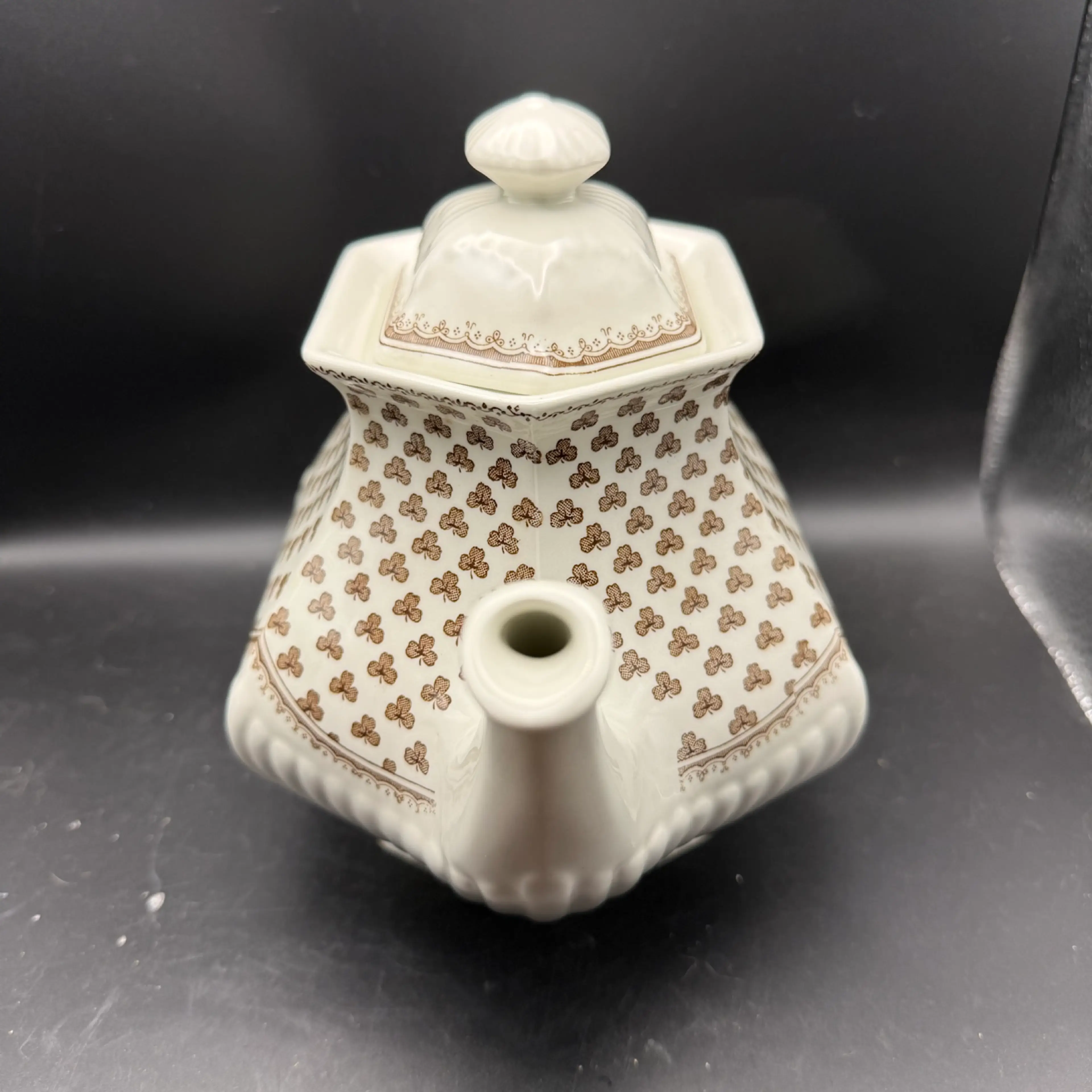 Image 4 of 7