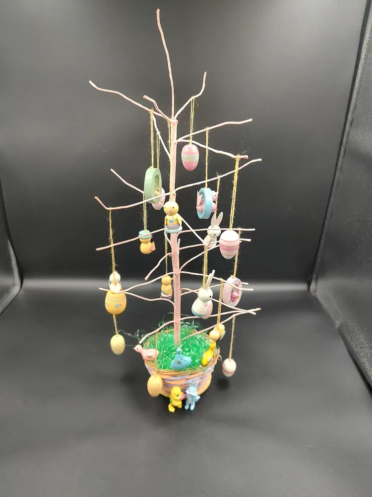 Vtg Easter Tree With Ornaments