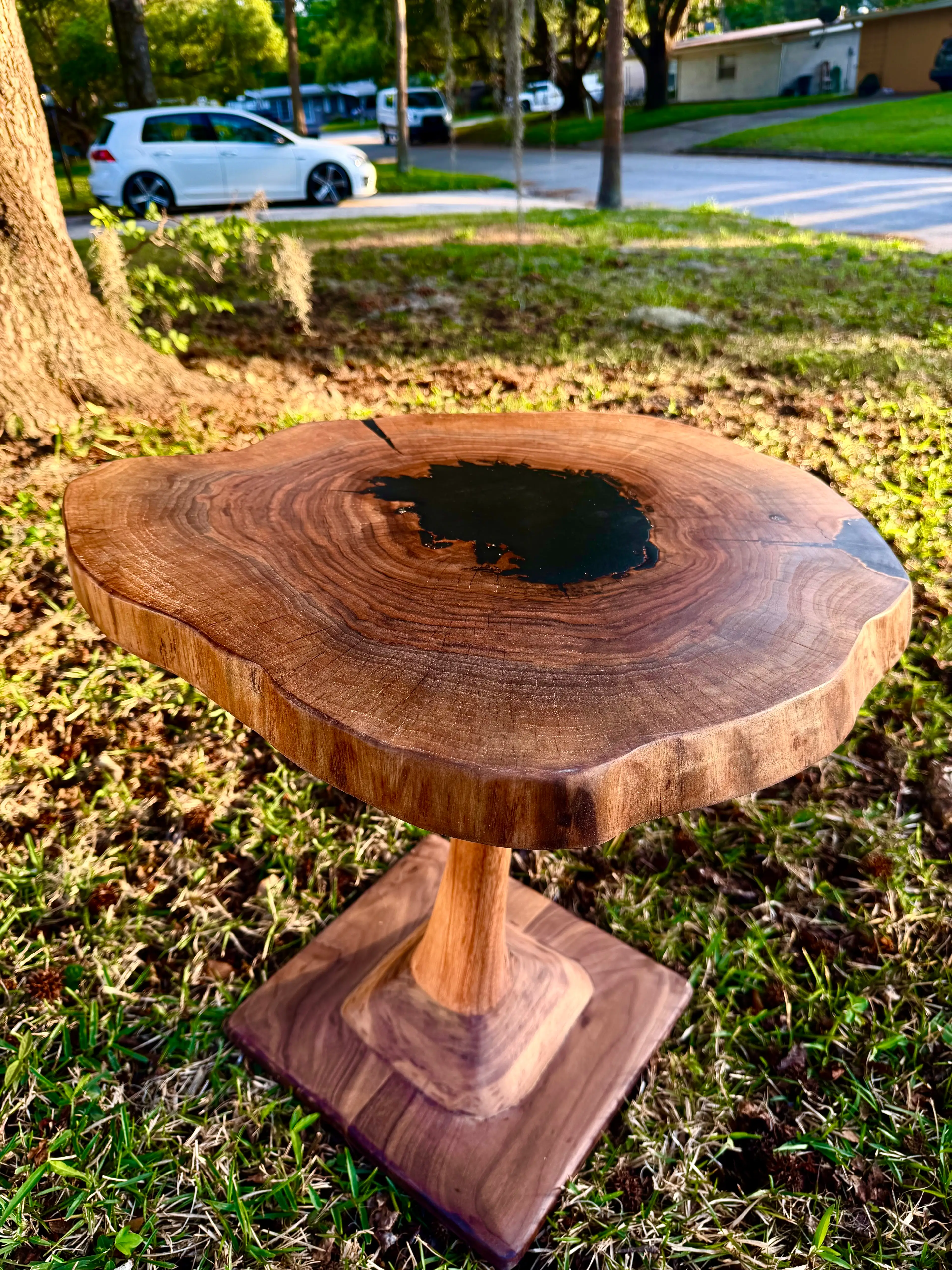 Image 2 of 6
