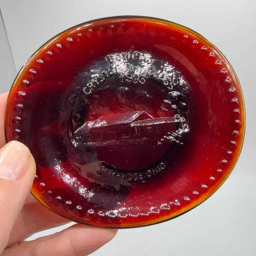 Boyd’s Crystal Art Glass 1993 Cambridge, OH Ruby Red Cadmium Glow Trinket Dish