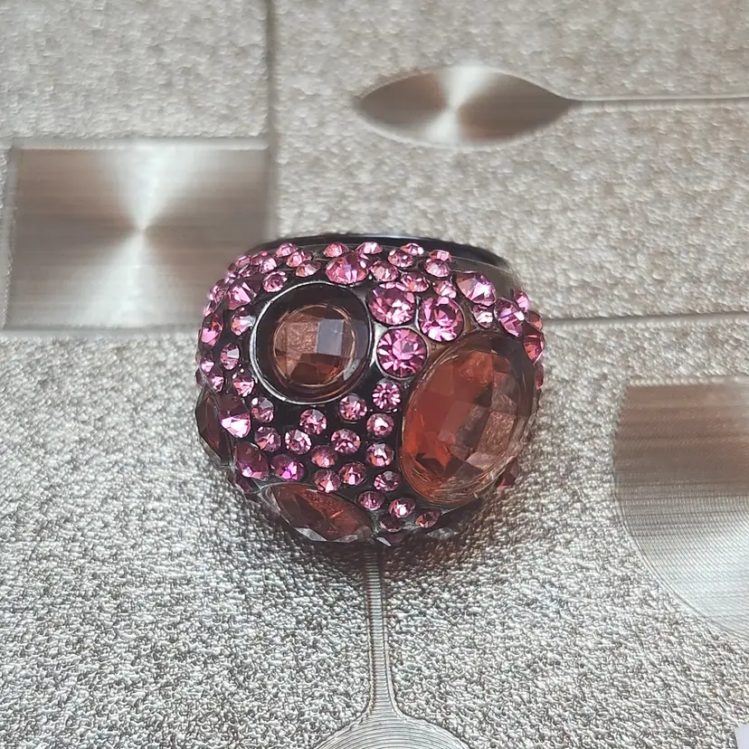 Glam Rock Pink Crystal Ring Siz:8