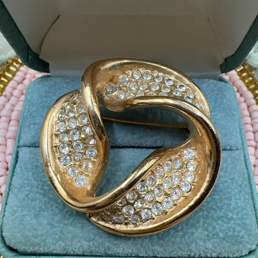 #01 Vintage Signed Roman Pin, Broach, Clear, Rhinestone, Gold Tone