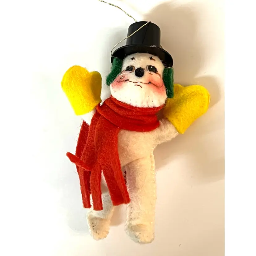 Annalee Mobilitee Christmas Tree Ornament Snowman Doll Holidays USA 4 in Height