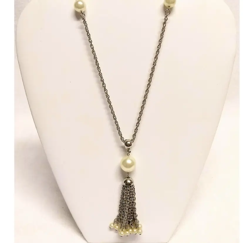 Vintage Pearl Beads Tassel 20" Necklace. Pearls- always classy & timeless.
