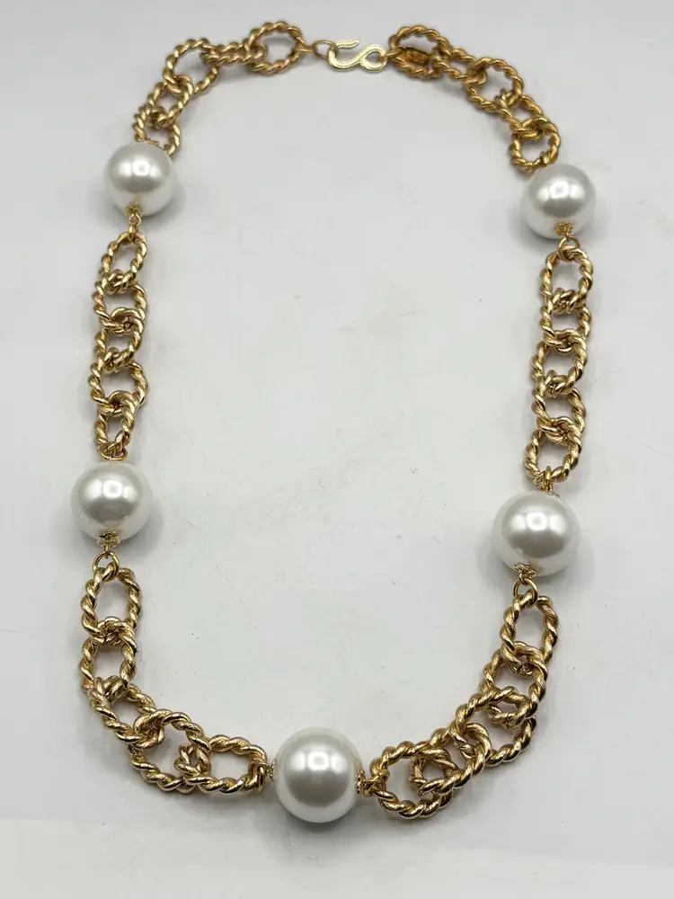 Vintage Kenneth Lane Textured chain Pearl Necklace