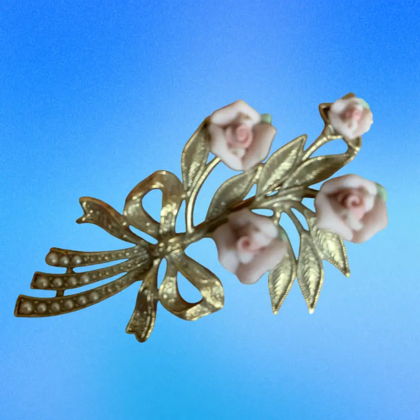 Vintage 1928  4 Porcelain Pink Flower Bouquet Brooch 2 1/2 “ L